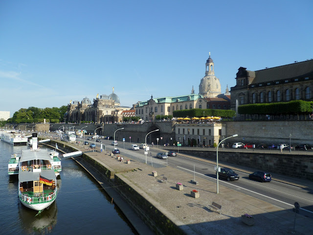 Haben Sie schon einmal eine Bootsfahrt auf der Elbe gemacht?